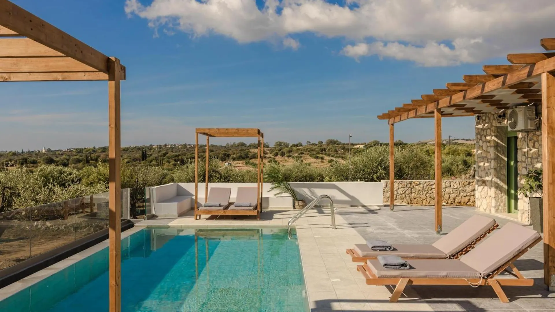 Panagis Villa By Vintage Travel Karavádhos