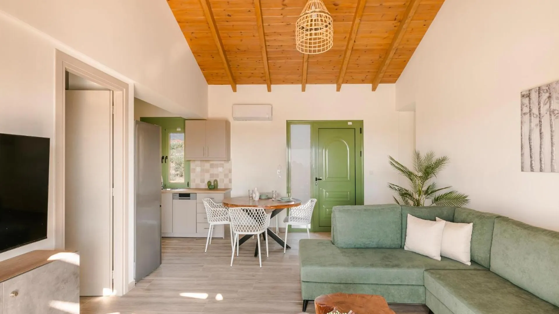 Panagis Villa By Vintage Travel Karavados